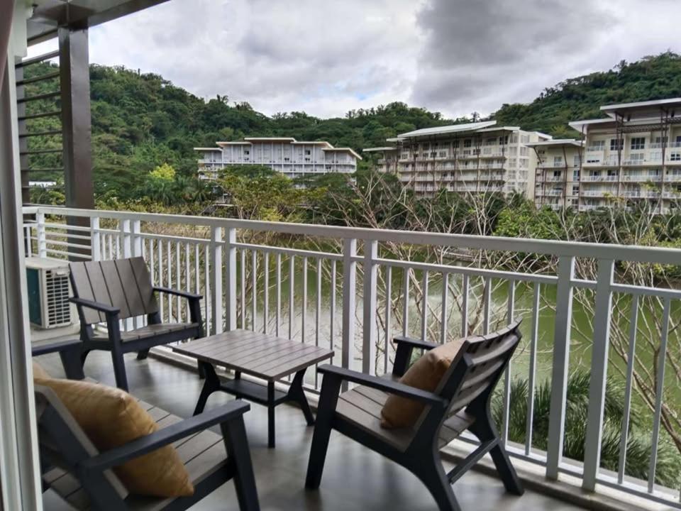 Pico De Loro Beach And Country Club Cutad Eksteriør billede